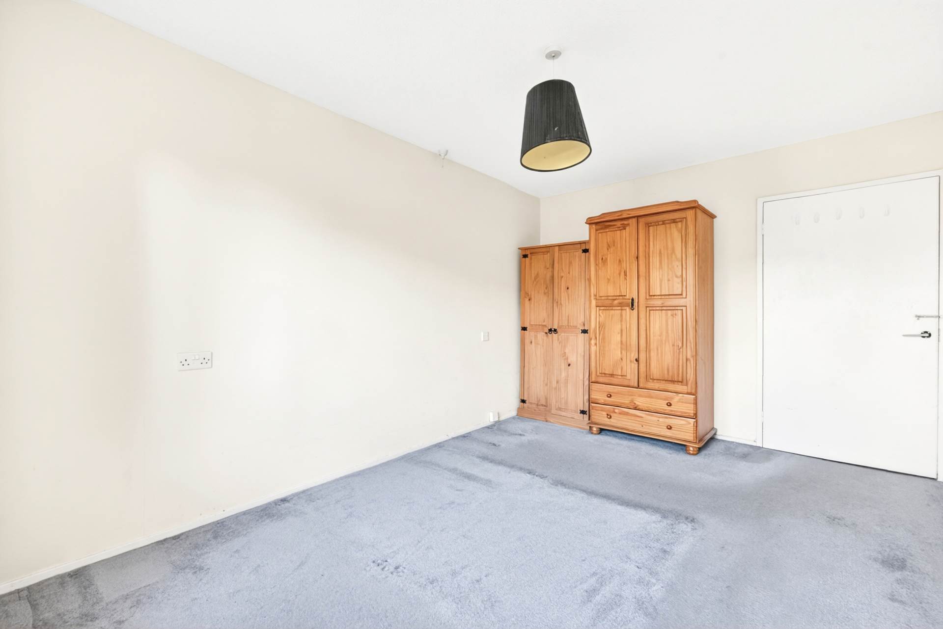 Half Moon Crescent, N1, Image 6