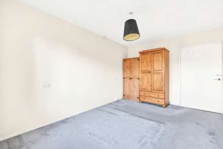 Half Moon Crescent, N1, Image 6