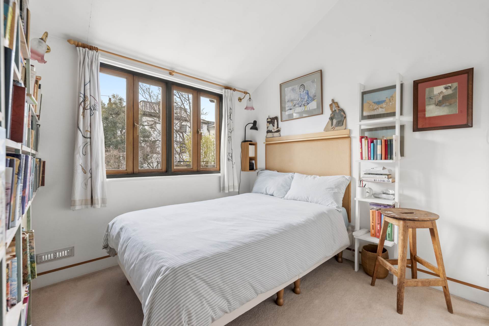 Orleston Mews, London, N7, Image 13