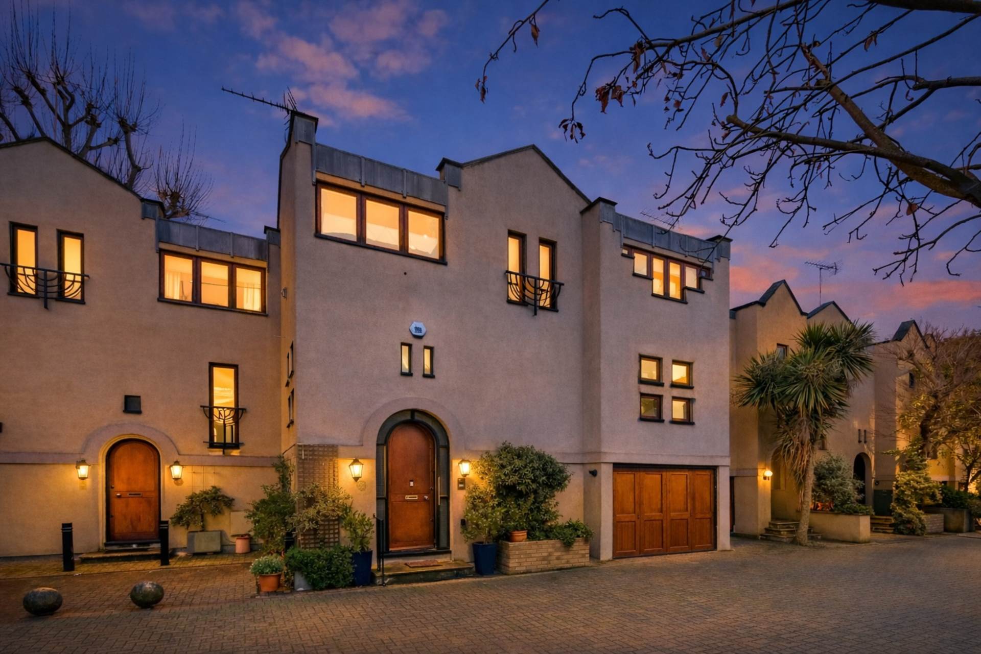 Orleston Mews, London, N7, Image 33