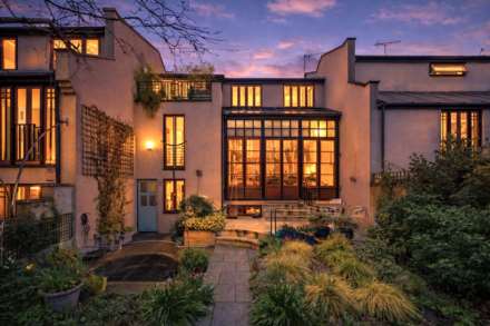 Orleston Mews, London, N7, Image 35