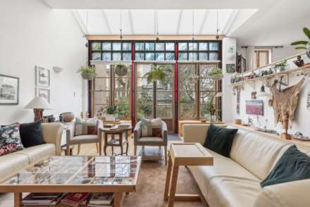 Orleston Mews, London, N7, Image 4