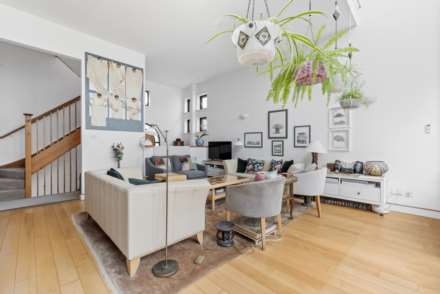 Orleston Mews, London, N7, Image 5