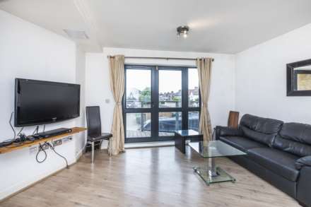 2 Bedroom Apartment, Parham Drive, Ilford, IG2