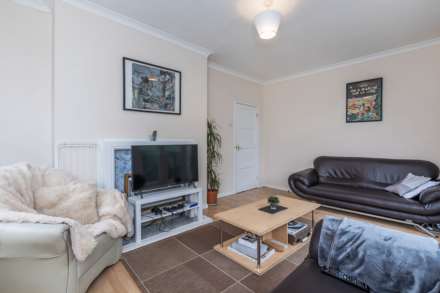 Monkbretton House,Turin Street, E2, Image 3