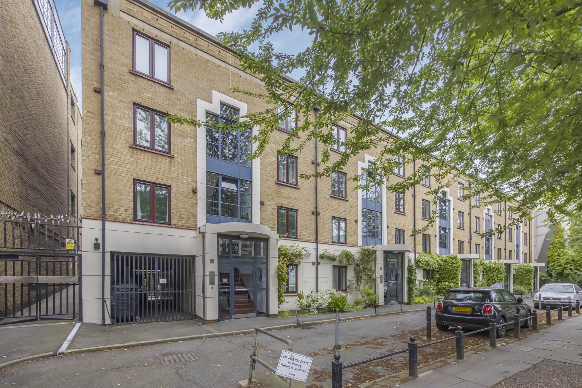 Battlebridge Court, Kings Cross, N1, Image 10
