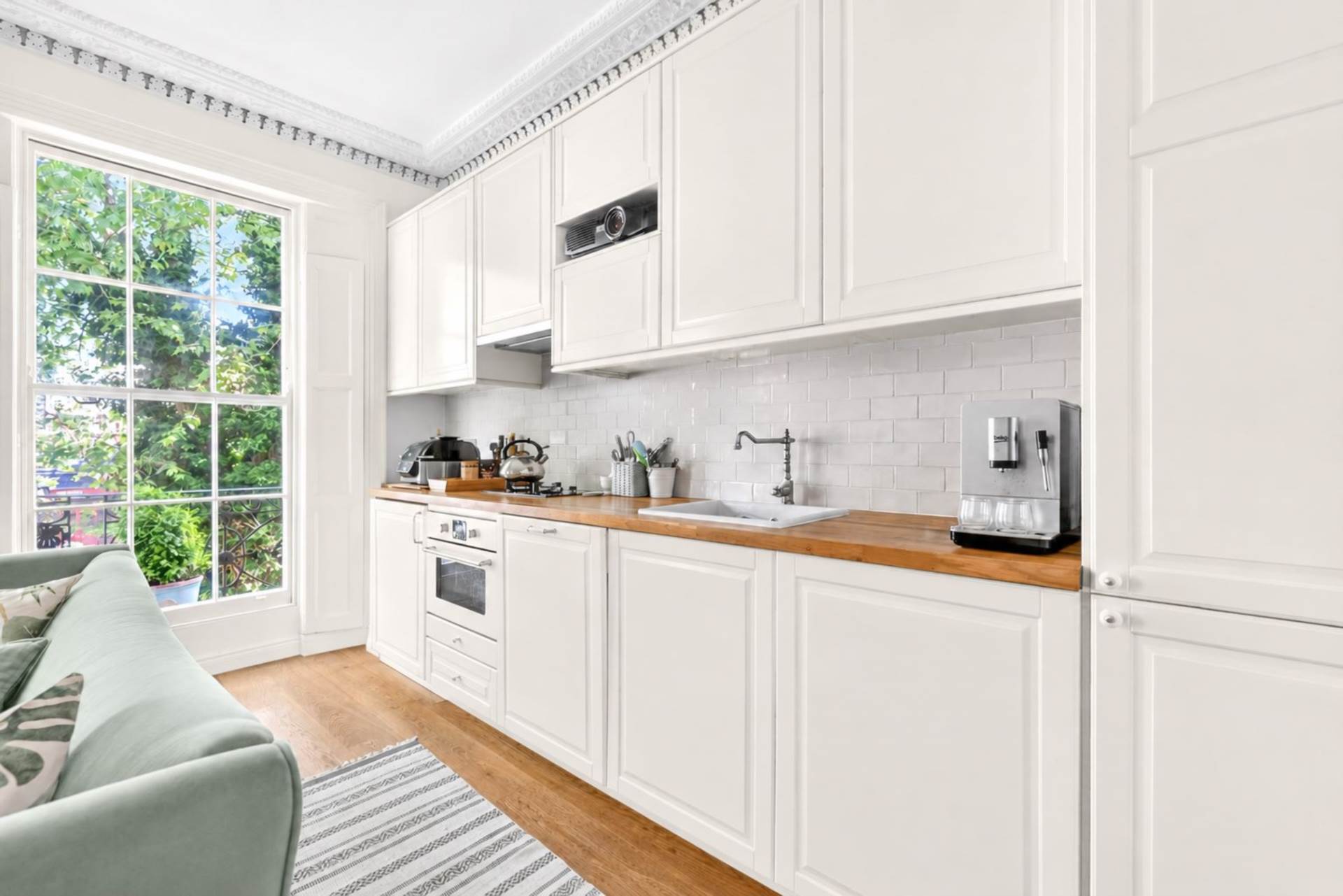 Pentonville Road, Islington, N1, Image 3