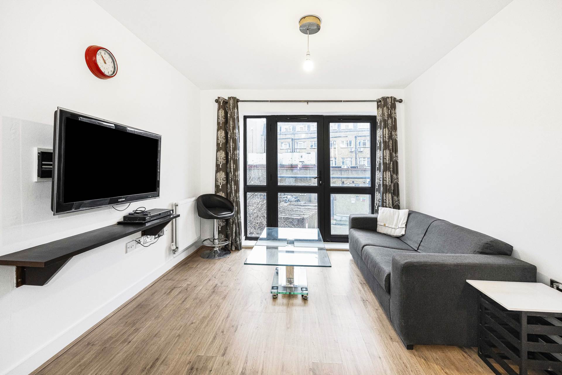 Parham Drive, Ilford, IG2, Image 2