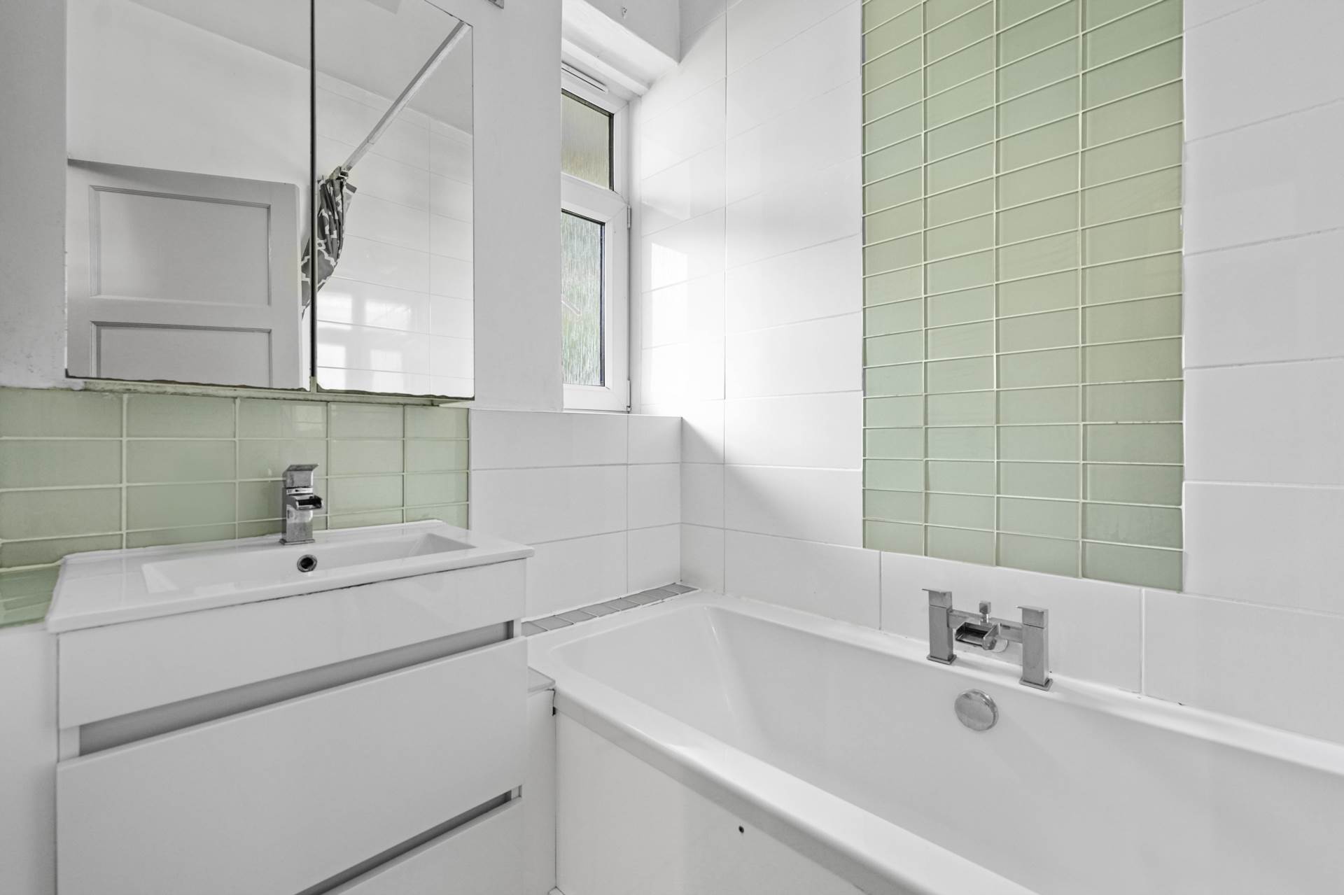 Vinson House, Old Street, N1, Image 4