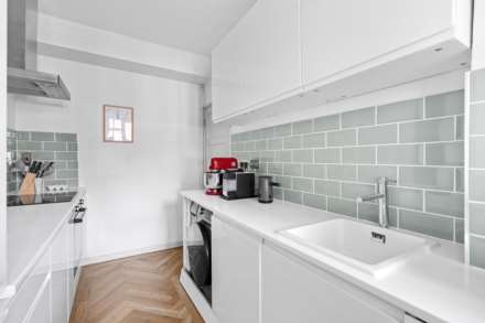 Vinson House, Old Street, N1, Image 8