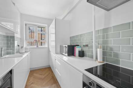 Vinson House, Old Street, N1, Image 9