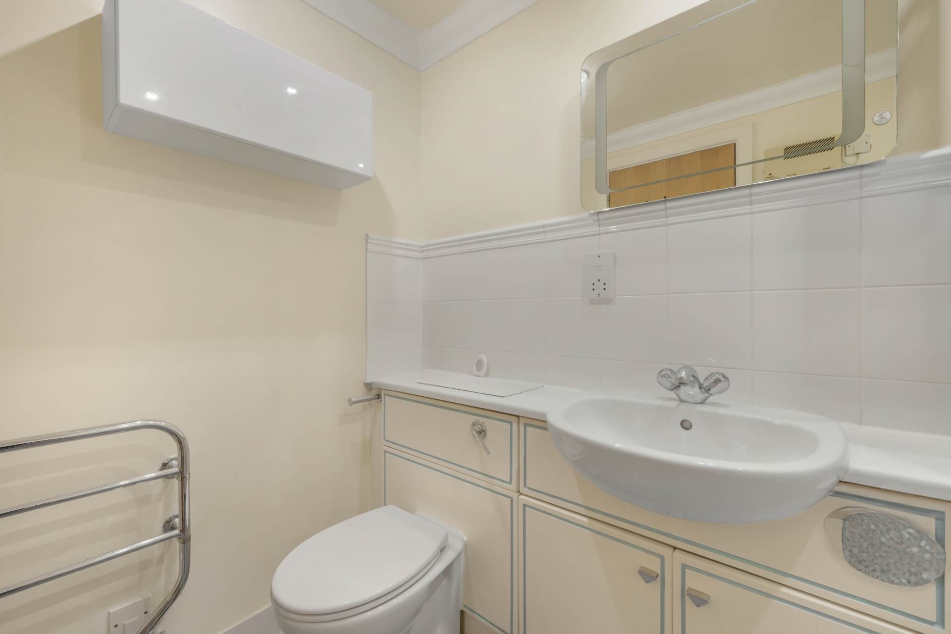 Essex Road, Islington, N1, Image 11