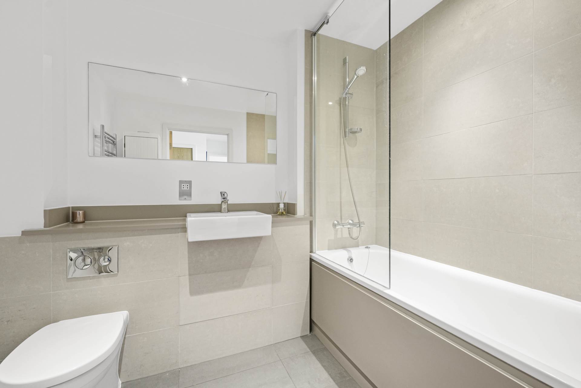 Buckhurst Street, Bethnal Green, E2, Image 9