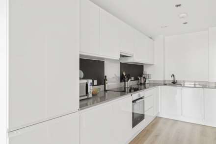 Buckhurst Street, Bethnal Green, E2, Image 6
