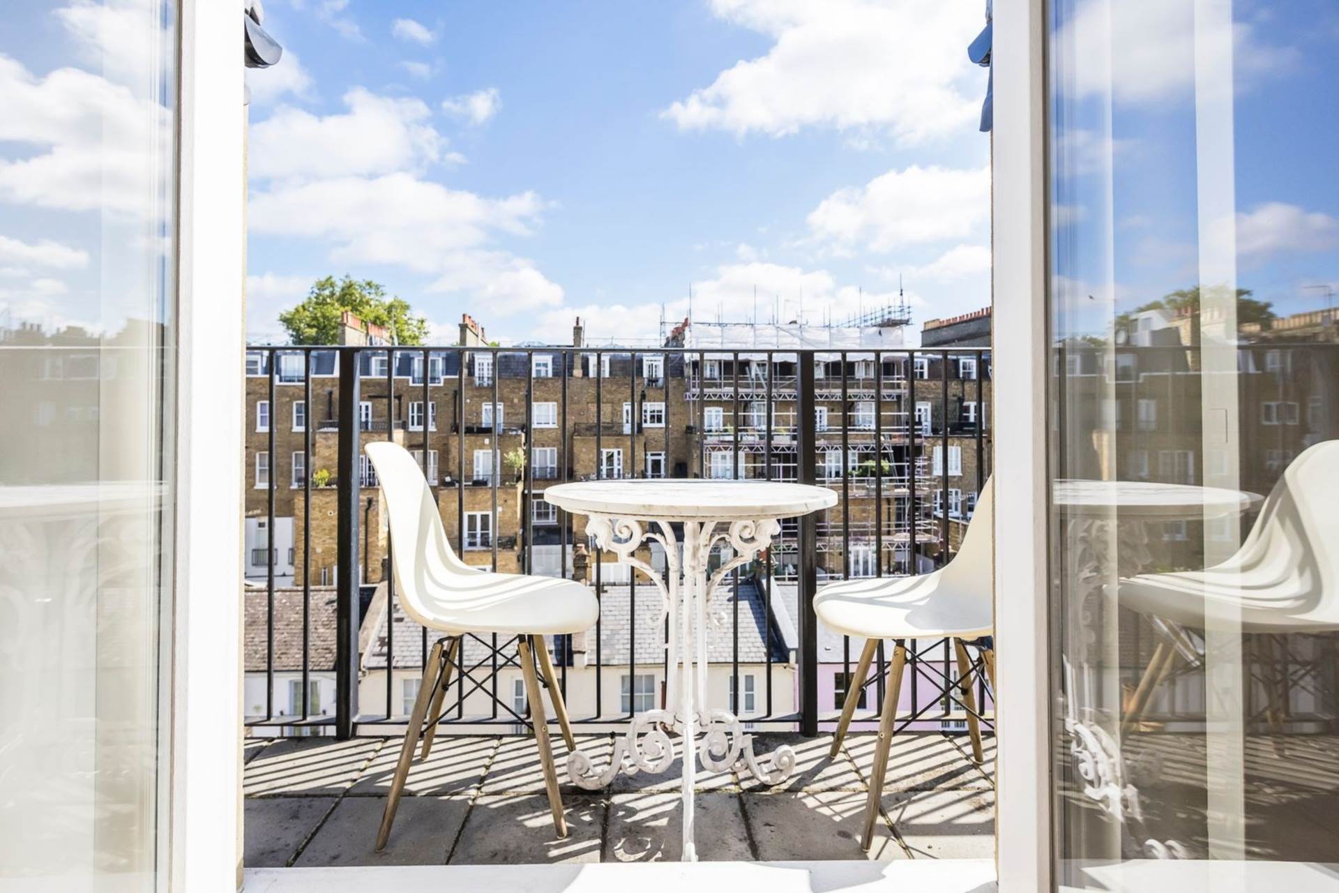 Roland Gardens, South Kensington, Image 6