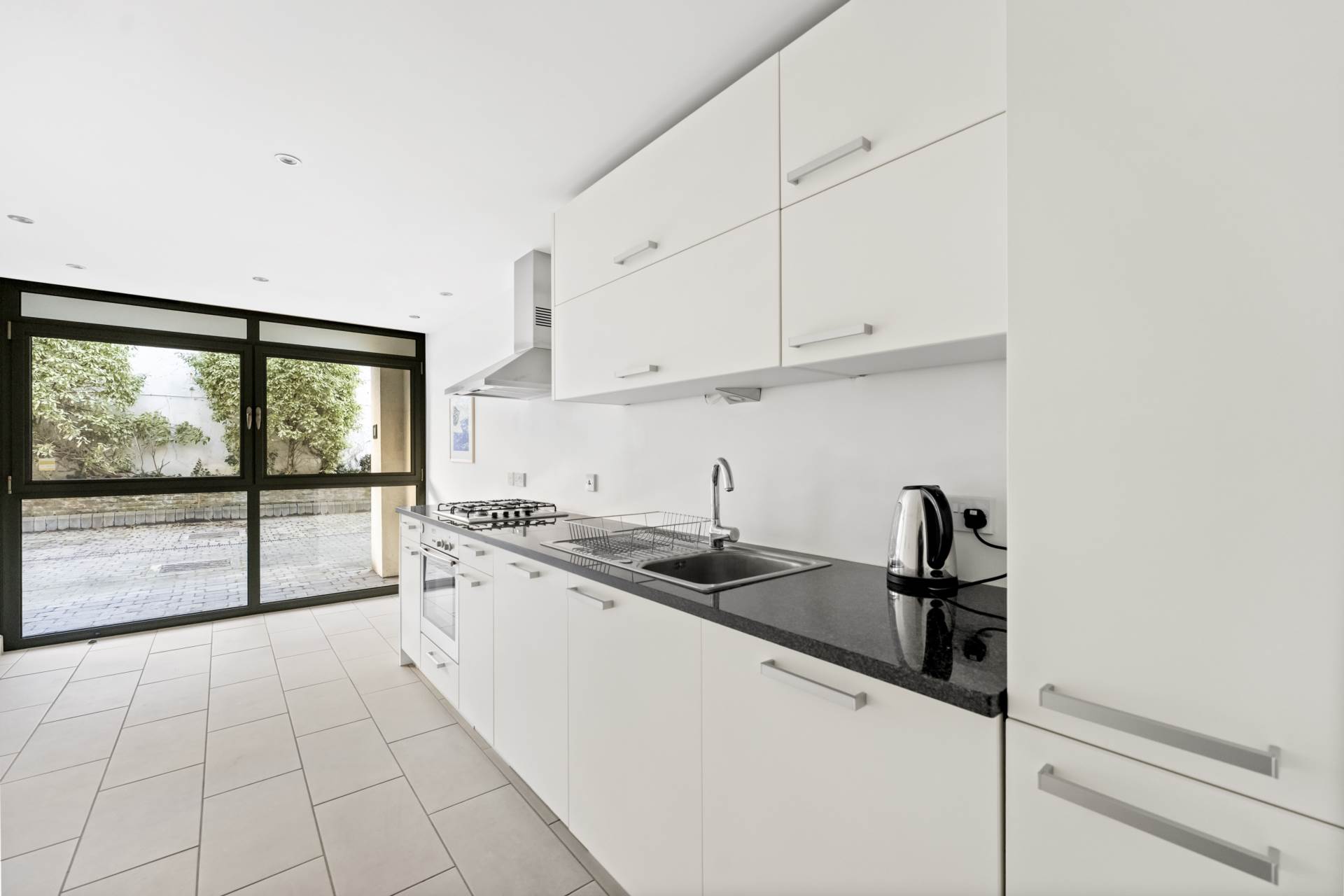 Isabella Mews, Balls Pond Road, London, N1, Image 9