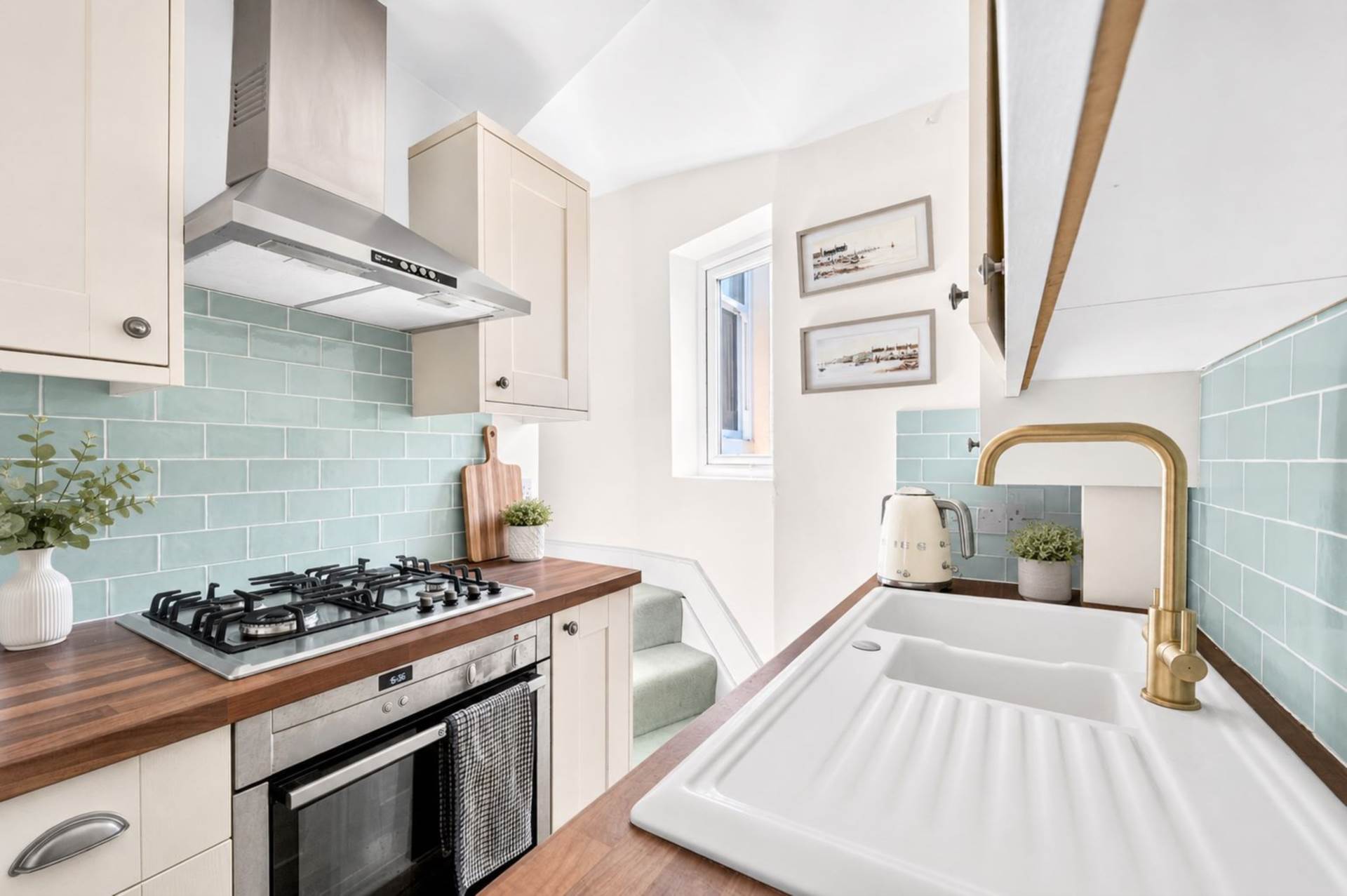 Stapleton Hall Road, Finsbury Park, N4, Image 4