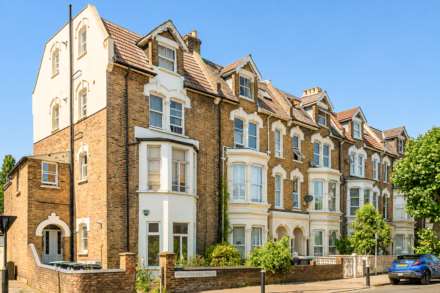 Stapleton Hall Road, Finsbury Park, N4, Image 7