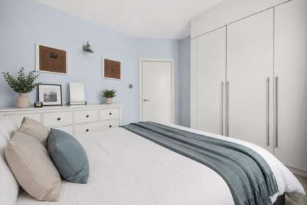 Balls Pond Road, Newington Green, N1, Image 6