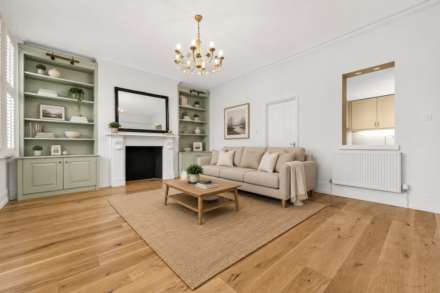 St George`s Drive, Pimlico, SW1V