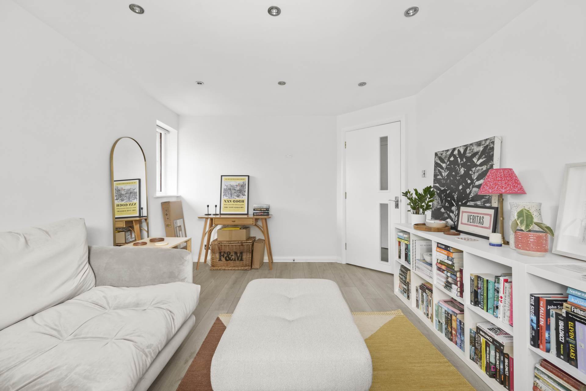 Burnham Street, Bethnal Green, E2, Image 3