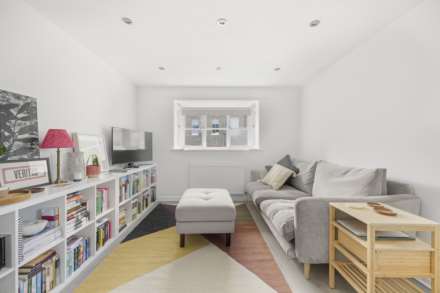 Burnham Street, Bethnal Green, E2, Image 2