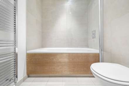 Pentonville Road, Islington, N1, Image 6