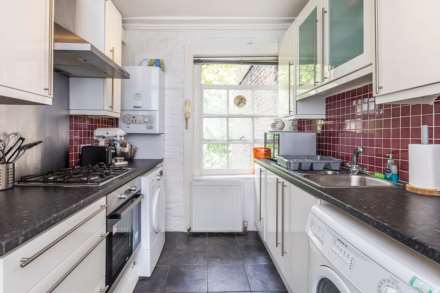 Canonbury Square, N1, Image 6