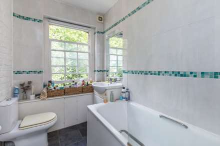 Canonbury Square, N1, Image 7