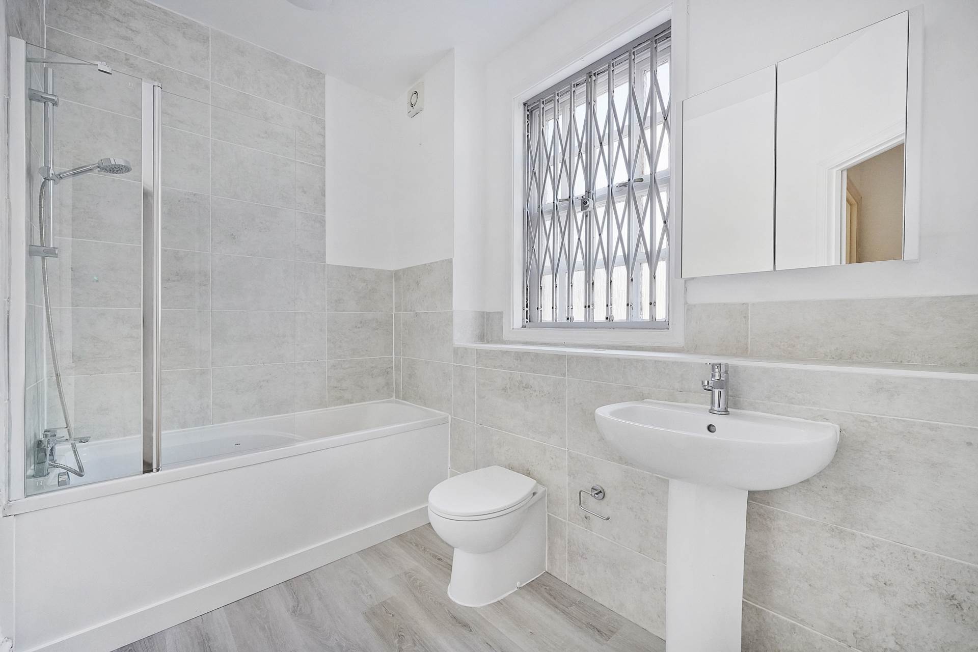 Queensbridge Road, Hackney, E8, Image 9