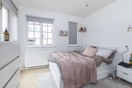 Liverpool Road, Islington, N1, Image 8