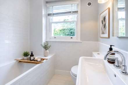 Ferntower Road, Newington Green, N5, Image 8