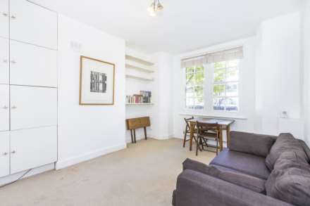 2 Bedroom Flat, Haberdasher Street, Hoxton, N1