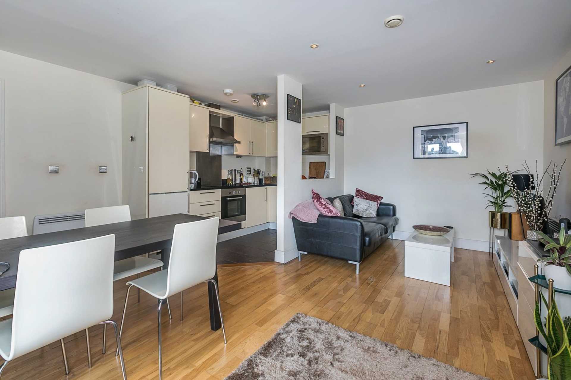 Cheshire Street, Shoreditch, E2, Image 1