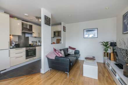 Cheshire Street, Shoreditch, E2, Image 11