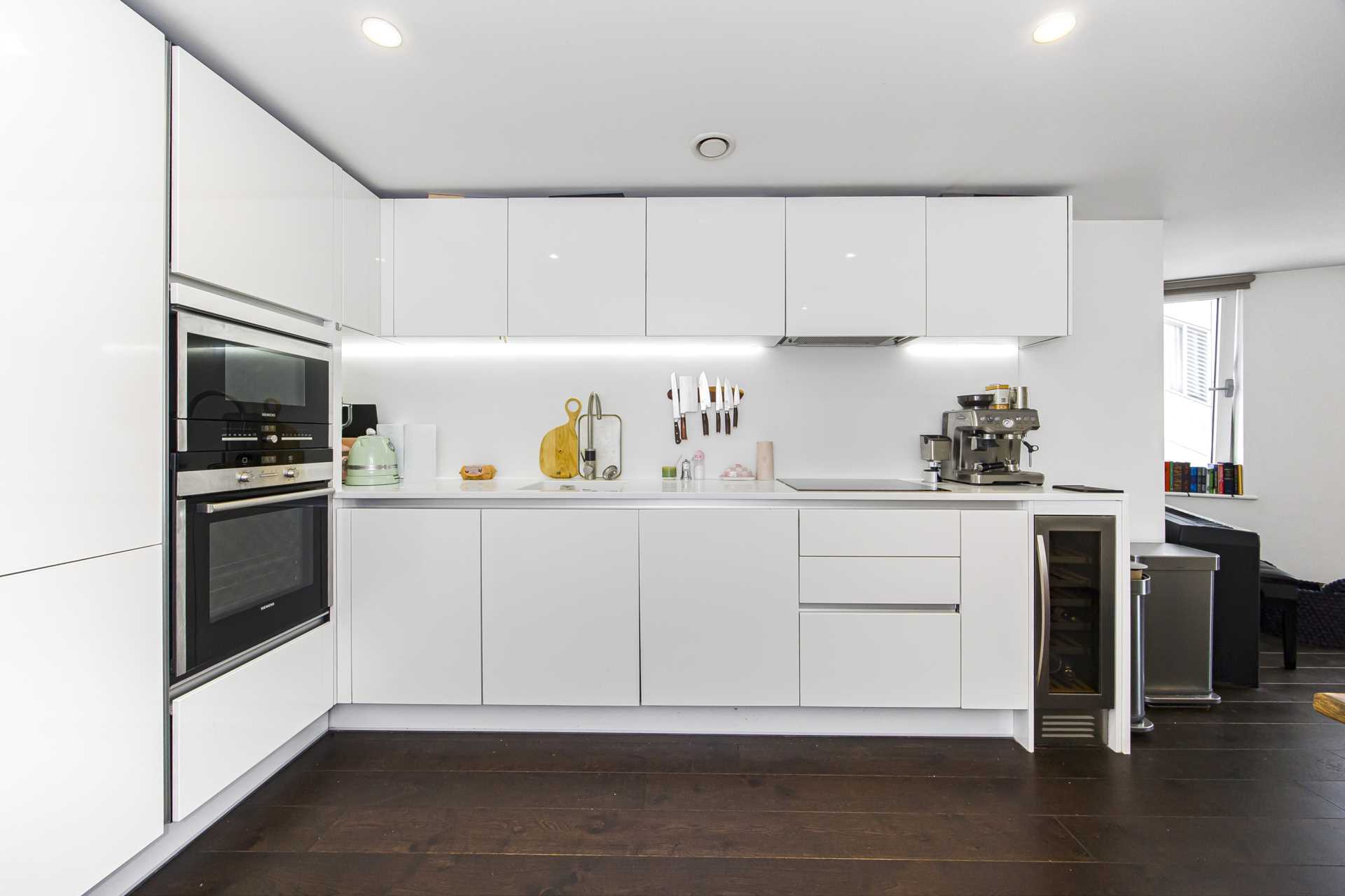 City Road, Old Street, EC1V, Image 6