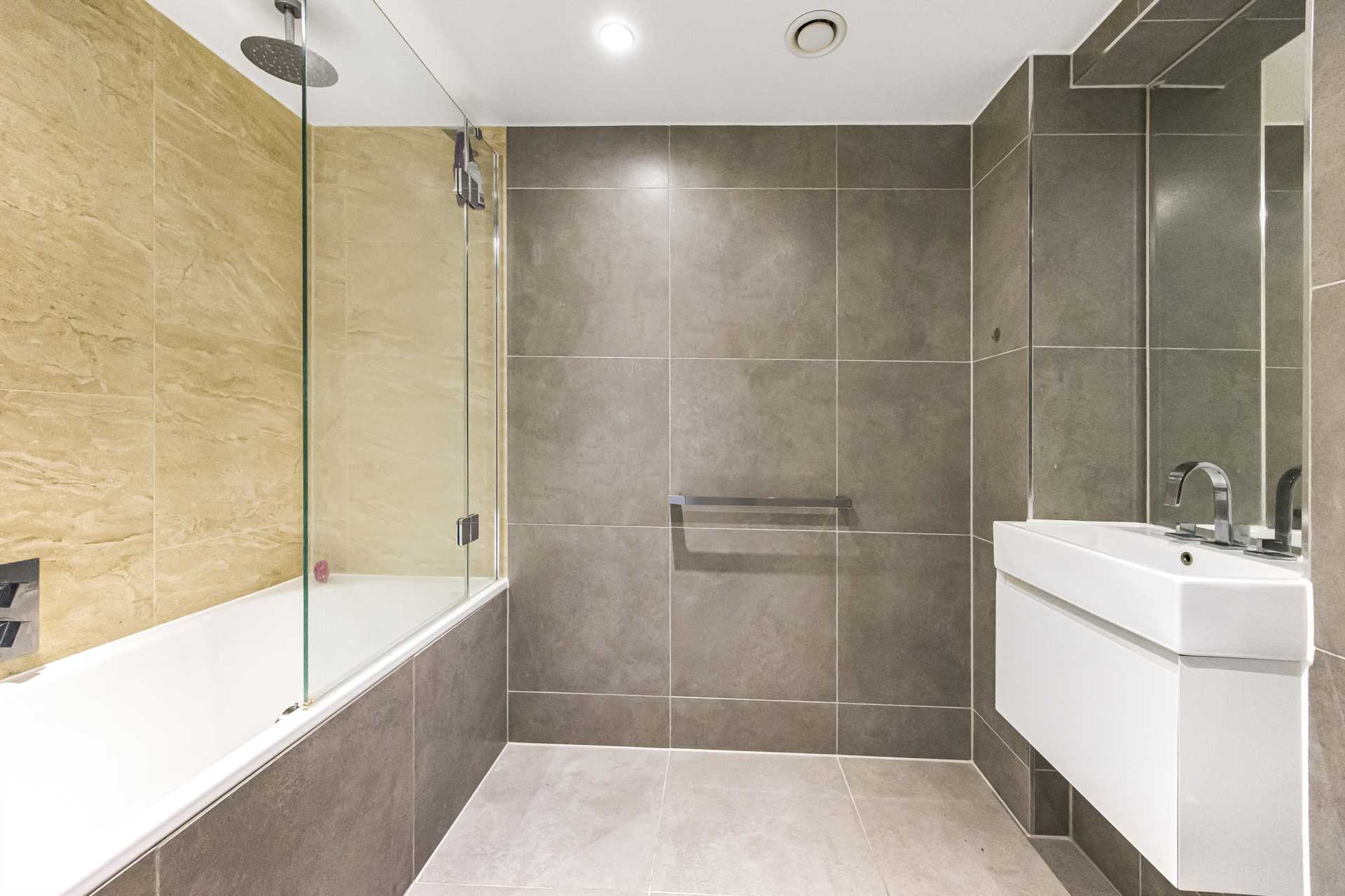 City Road, Old Street, EC1V, Image 9