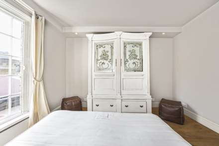 Camden Passage, Angel, N1, Image 9