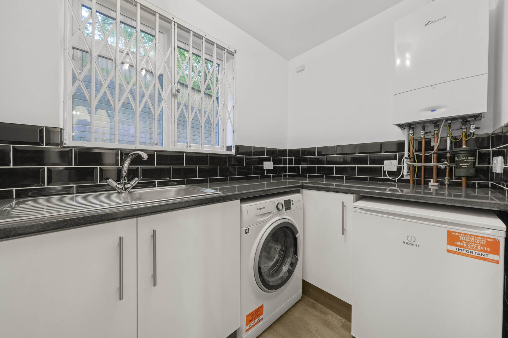 Market Road, Islington, Image 12