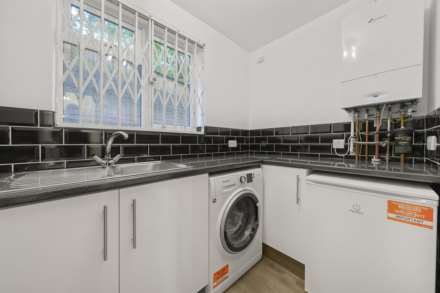 Market Road, Islington, Image 12