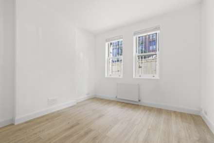 Market Road, Islington, Image 3