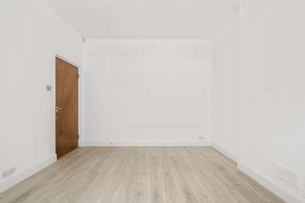 Market Road, Islington, Image 4
