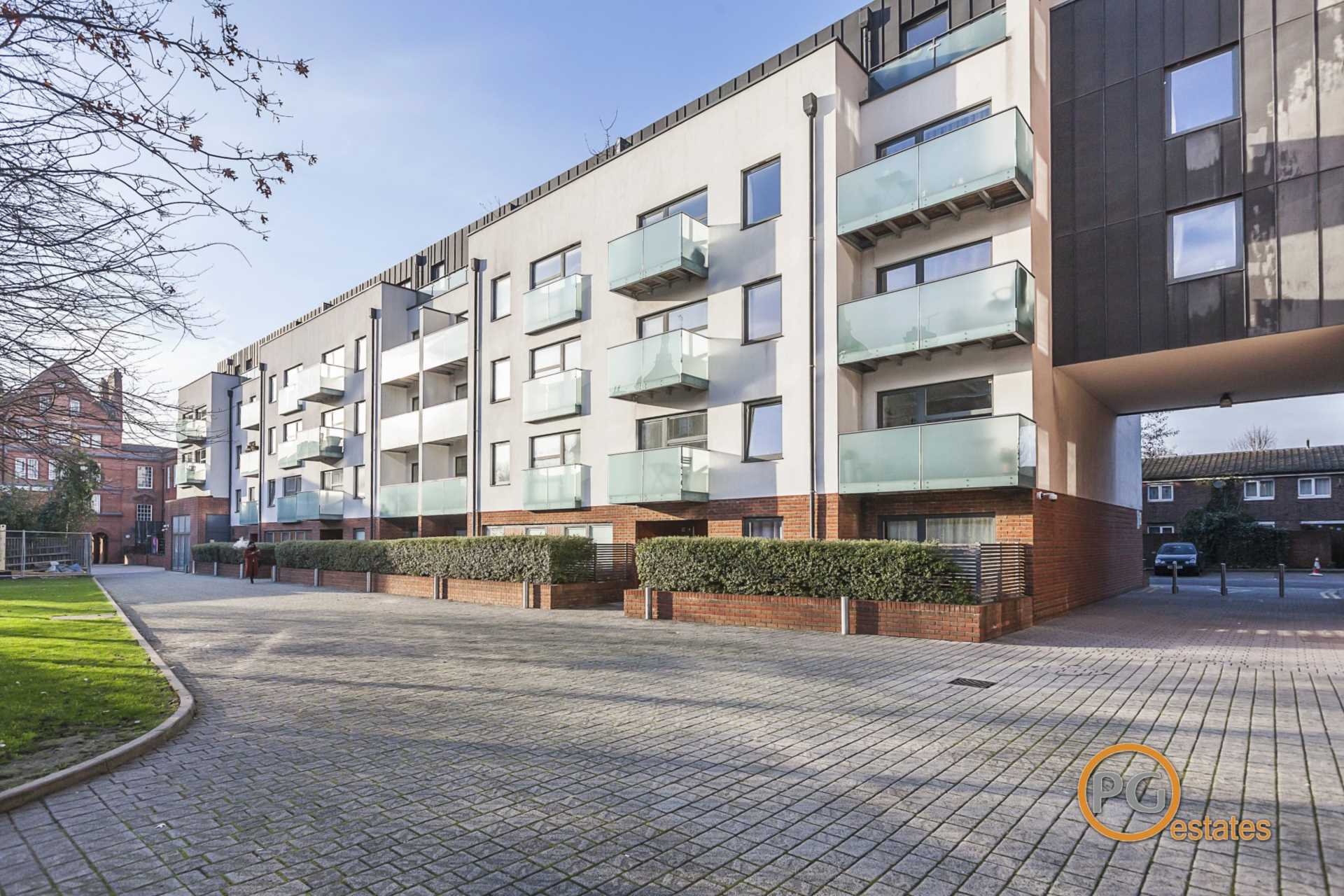 Tiltman Place, London, N7, Image 9