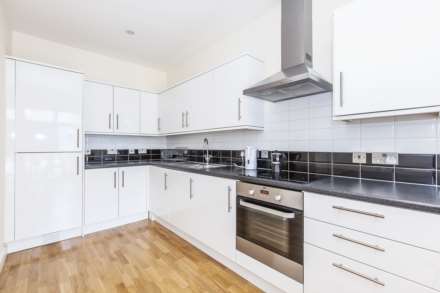 Axminster Road, Holloway, N7, Image 2