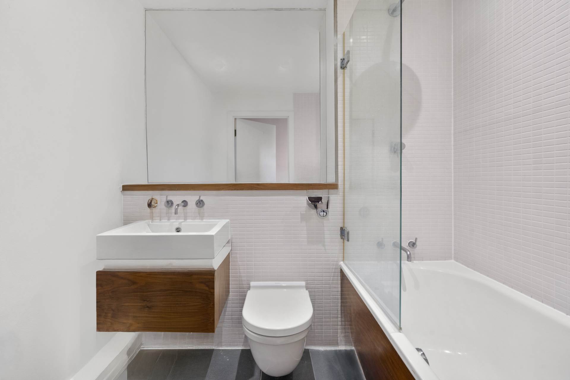 Tiltman Place, Finsbury Park, N7, Image 6