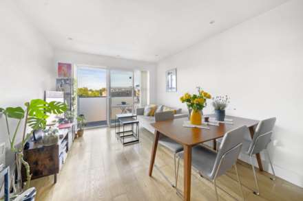 Tiltman Place, Finsbury Park, N7