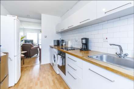 Colinsdale, Angel, N1, Image 5