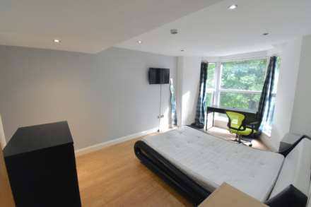 Windsor Road, Treforest, Image 15