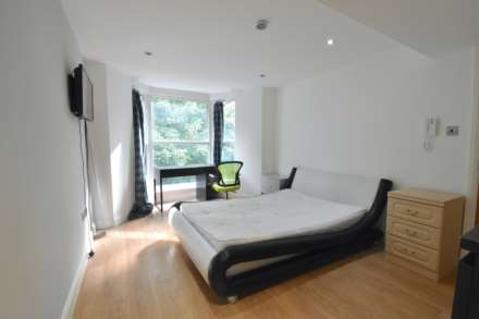Windsor Road, Treforest, Image 16