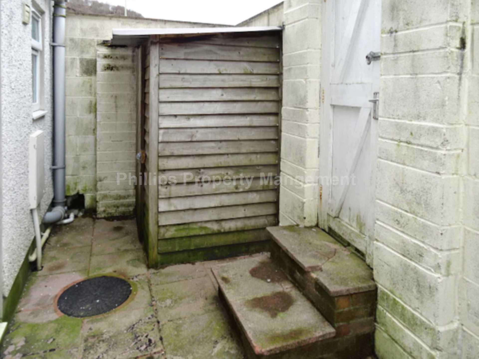 East Street, Trallwn, Image 9